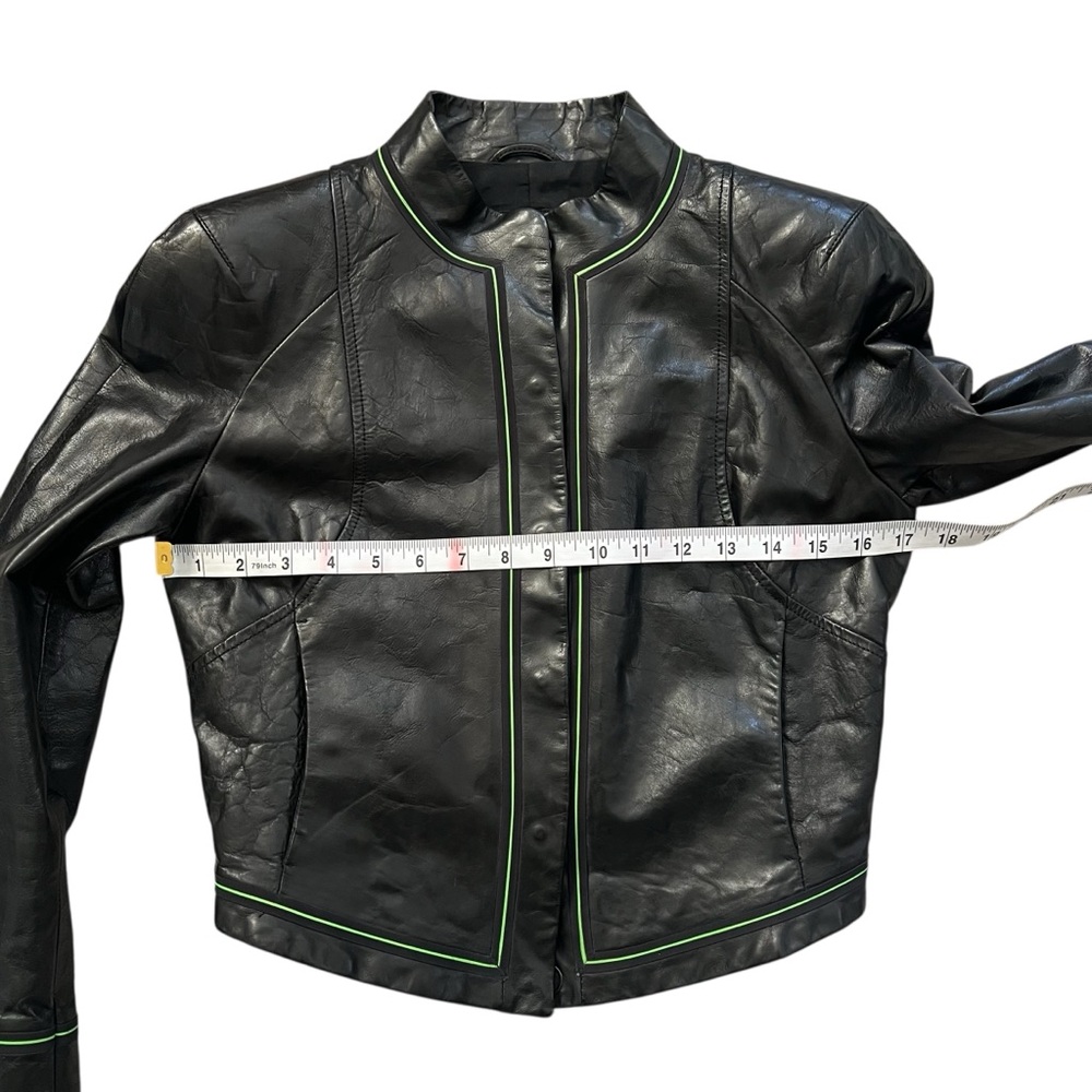 Emporio Armani Sporty Cropped Leather Jacket Size 40 - Picture 9 of 9